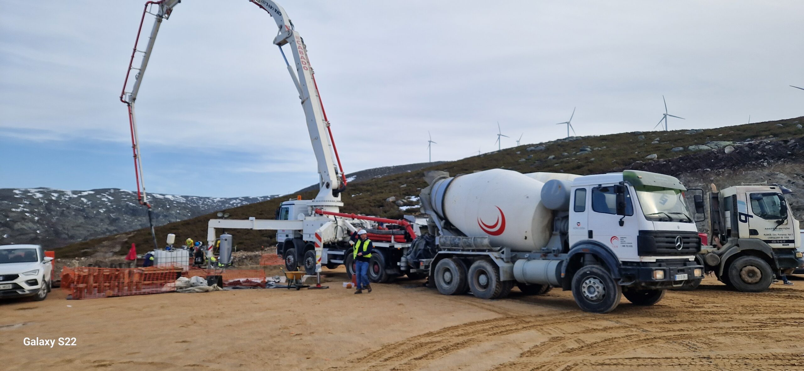 Excavadora ATR Explocanteras